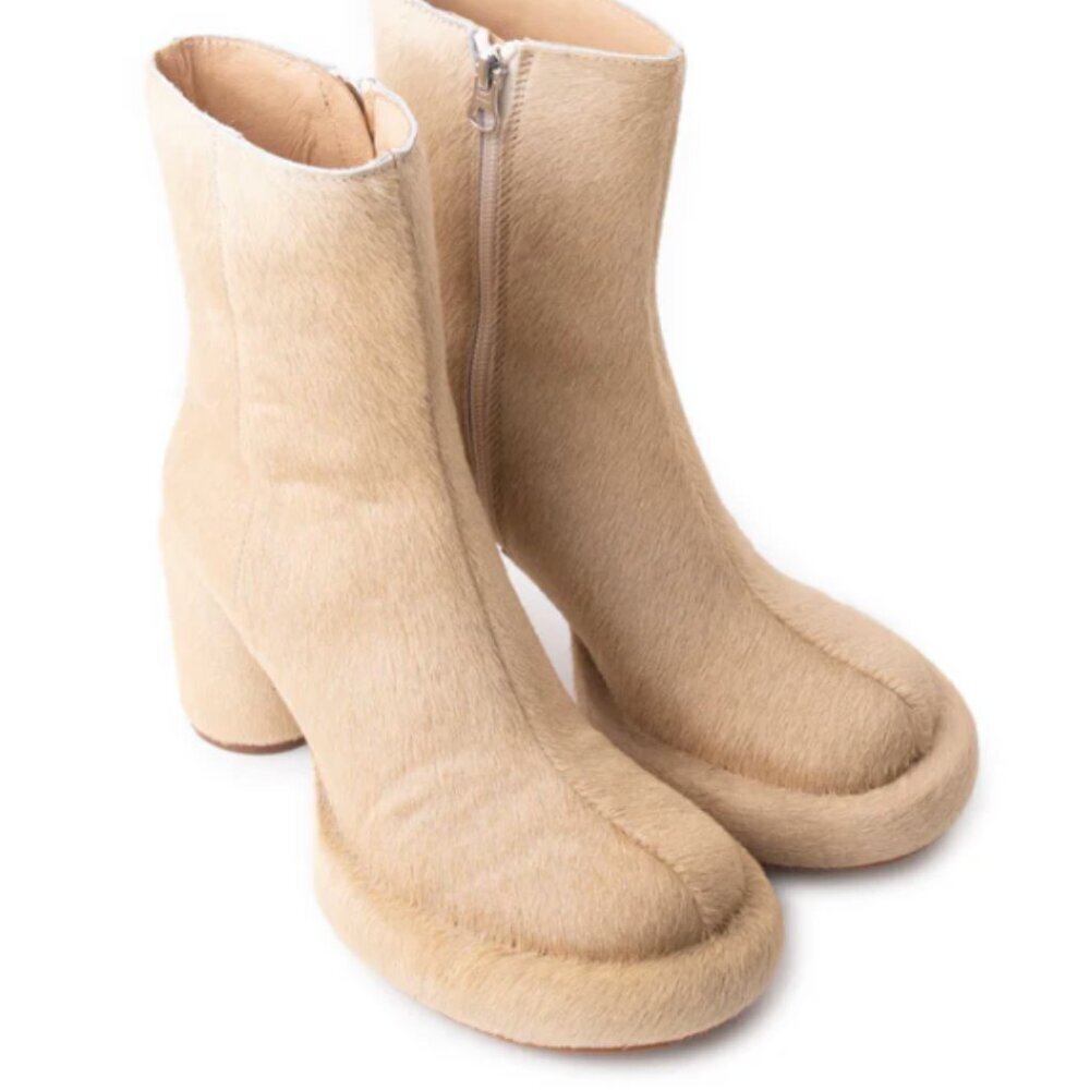 L' Intervalle Weston Cowskin Light Beige Chunky Round Toe Unique Boots 40